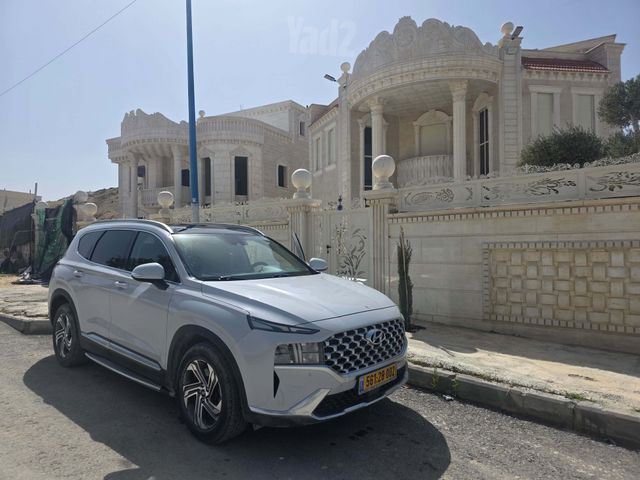 יונדאי סנטה פה