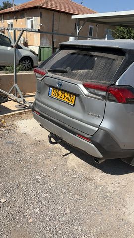 טויוטה RAV4