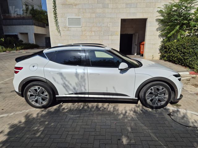 ג'נסיס GV60