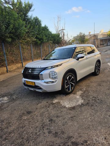 מודעת רכב מיצובישי אאוטלנדר