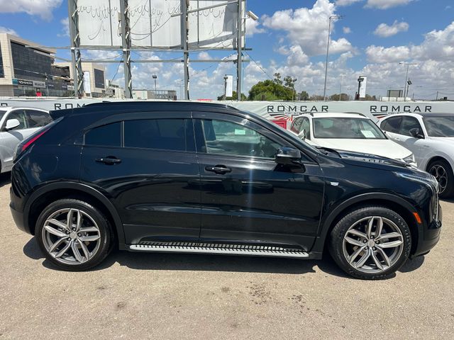 קאדילק XT4
