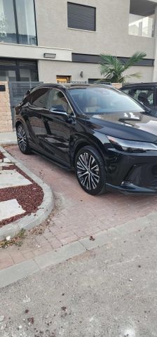 לקסוס RX