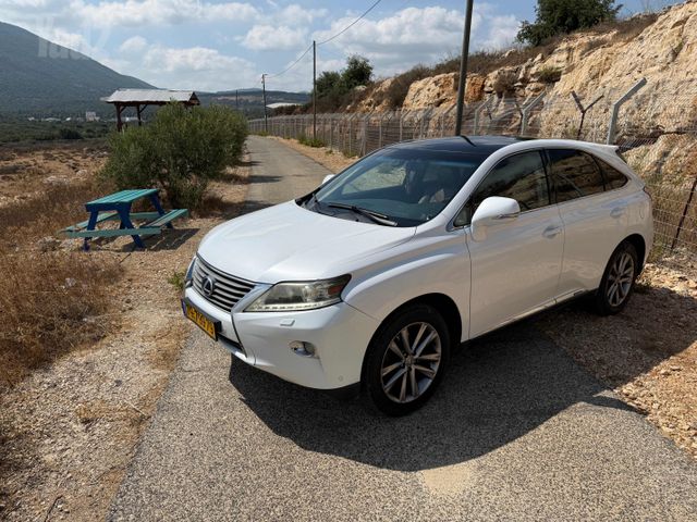 מודעת רכב לקסוס RX