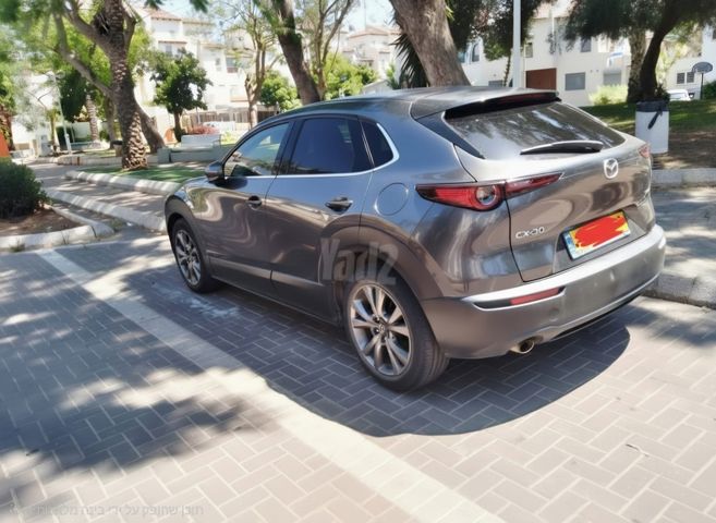 מאזדה CX-30