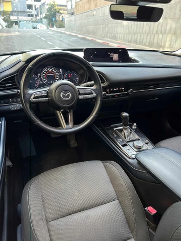 מאזדה CX-30