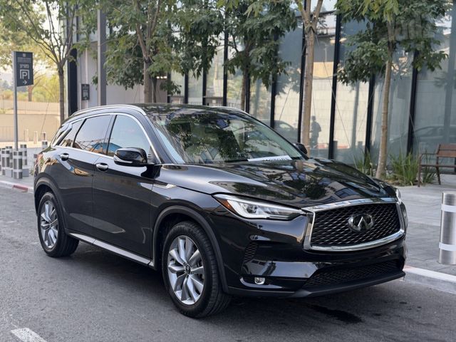 אינפיניטי QX50