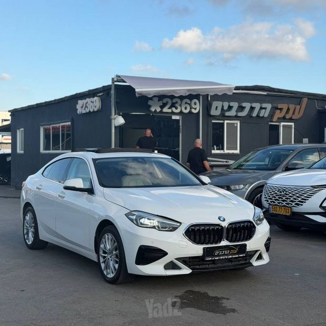 מודעת רכב ב מ וו סדרה 2