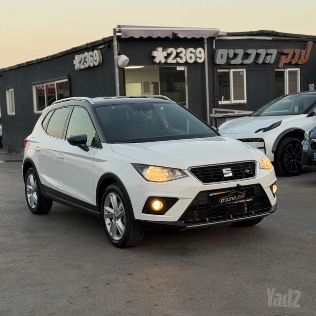 מודעת רכב סיאט ארונה