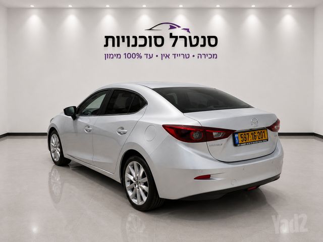 מאזדה 3