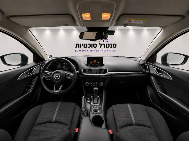מאזדה 3