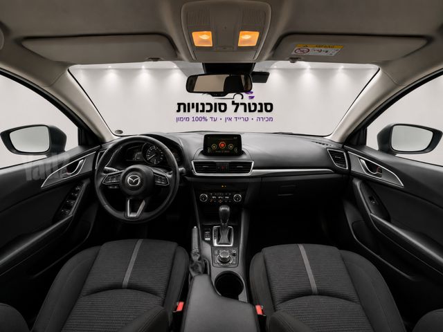 מאזדה 3