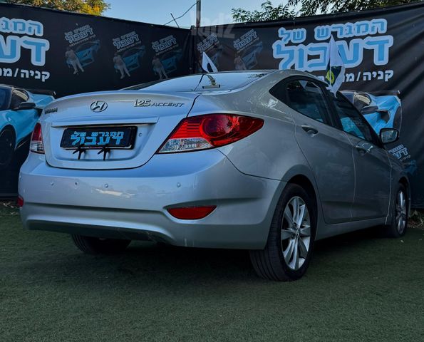 יונדאי אקסנט i25