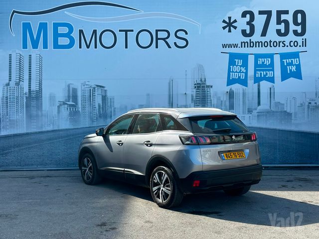 פיג'ו 3008