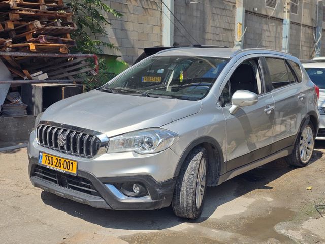 מודעת רכב סוזוקי קרוסאובר