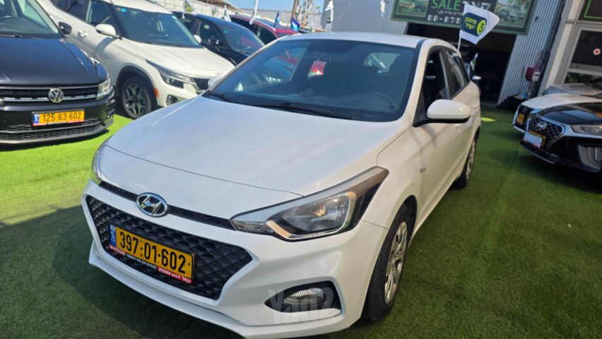 מודעת רכב יונדאי i20