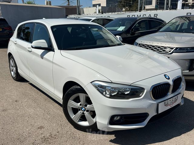 מודעת רכב ב מ וו סדרה 1