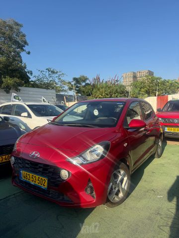 יונדאי i10