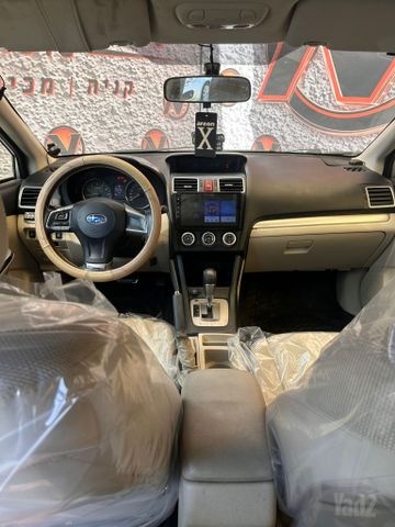סובארו XV