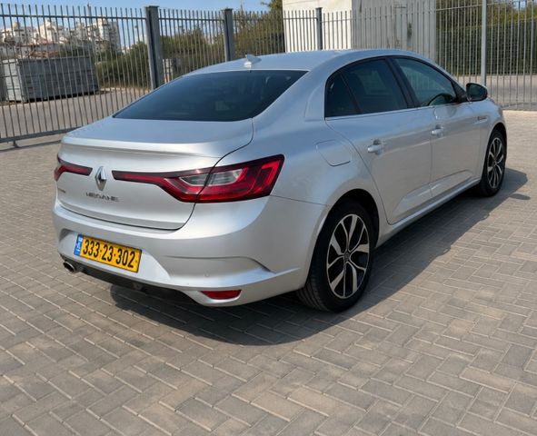 רנו מגאן