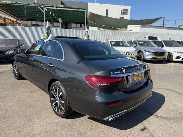 מרצדס-בנץ E-class