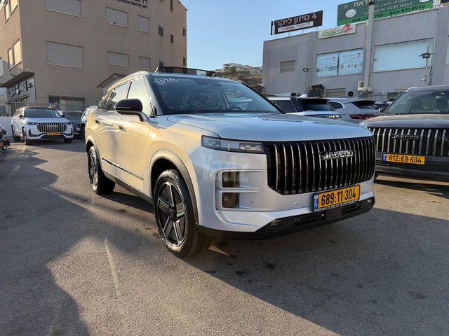 ג'אקו J7
