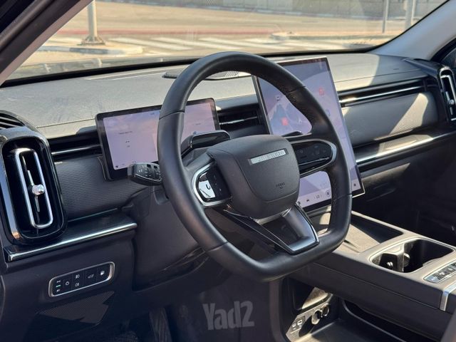 ג'אקו J7