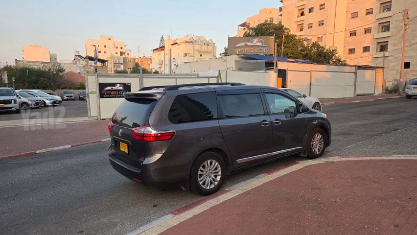 טויוטה סיינה