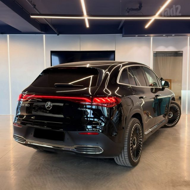 מרצדס-בנץ EQE SUV