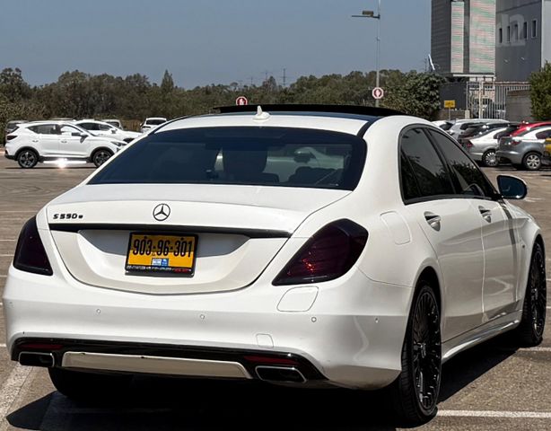 מרצדס-בנץ S-class