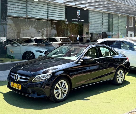 מודעת רכב מרצדס-בנץ C-class
