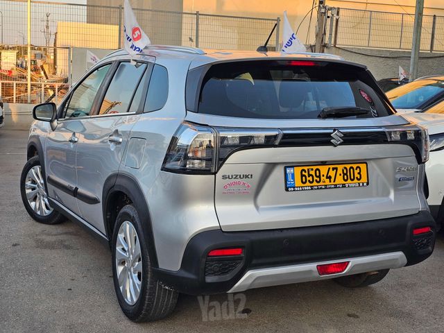 סוזוקי S-Cross