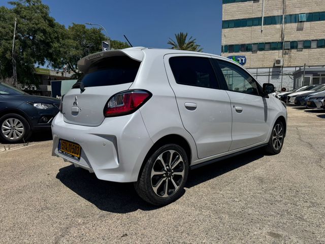 מיצובישי ספייס סטאר