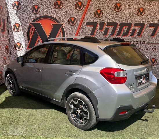 סובארו XV