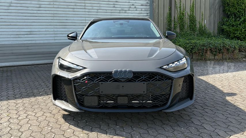 אאודי RS 5