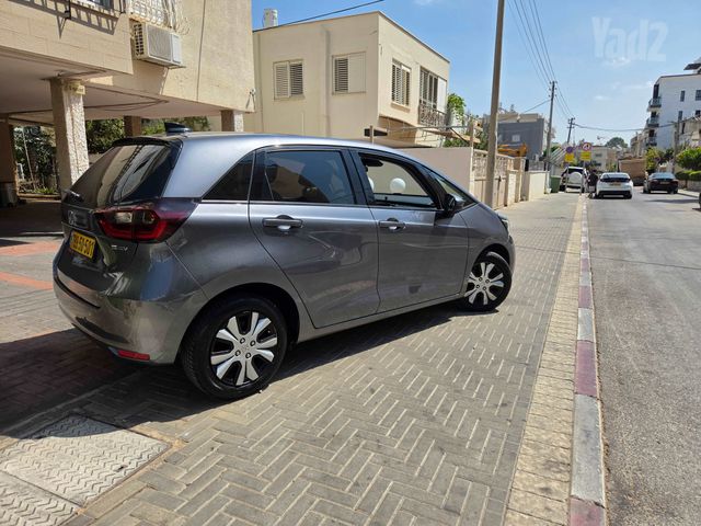 מודעת רכב הונדה ג'אז  2