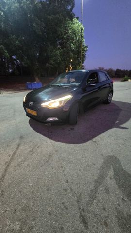 מודעת רכב יונדאי i20 1