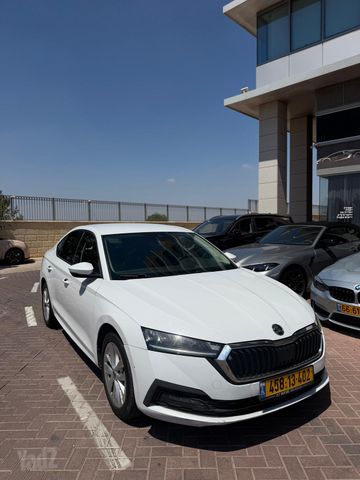סקודה אוקטביה