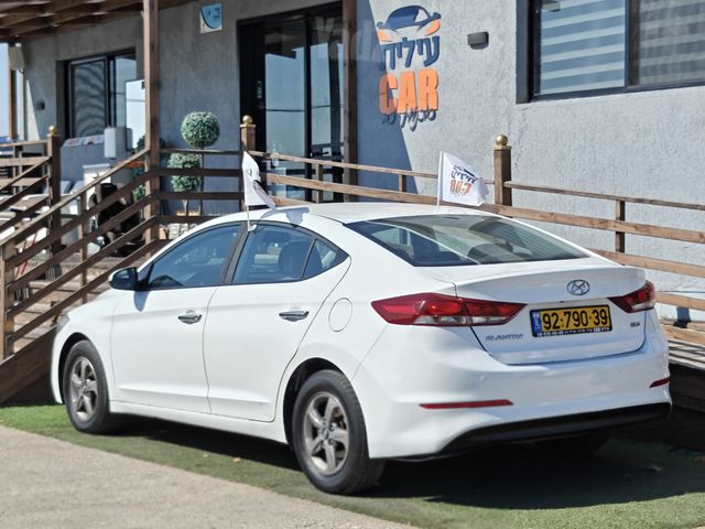 יונדאי אלנטרה