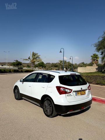 סוזוקי קרוסאובר