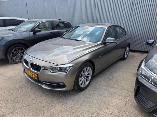 מודעת רכב ב מ וו סדרה 3