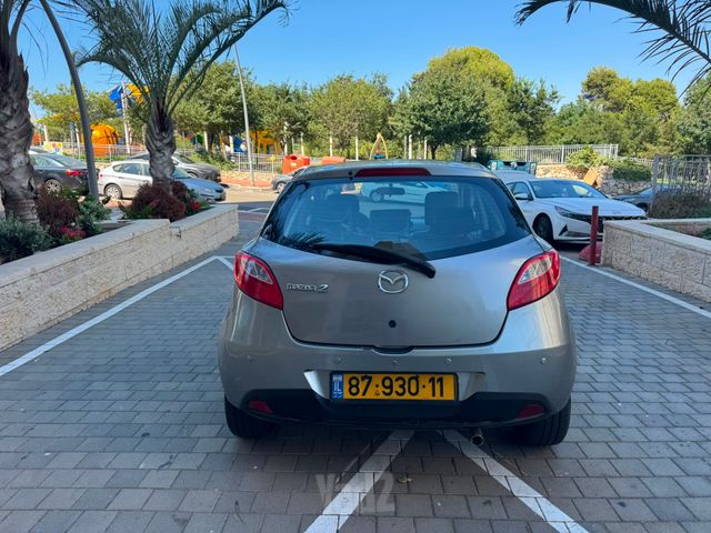 מאזדה 2