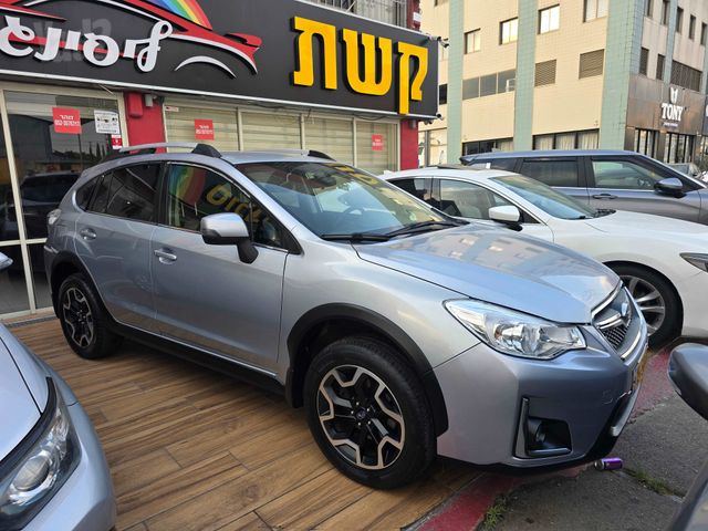 סובארו XV