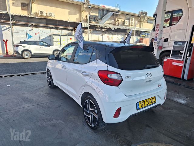 יונדאי i10
