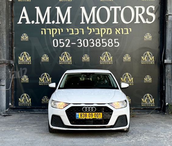 אאודי A1