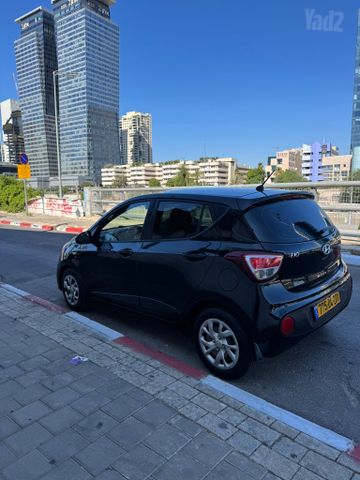 יונדאי i10