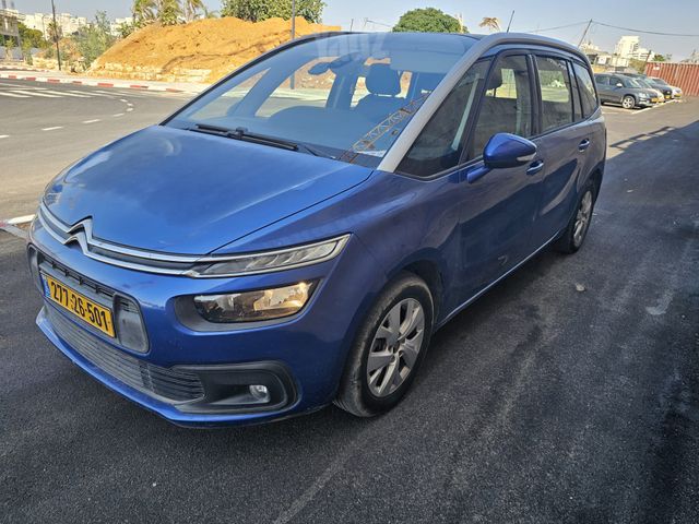 מודעת רכב סיטרואן C4 פיקאסו