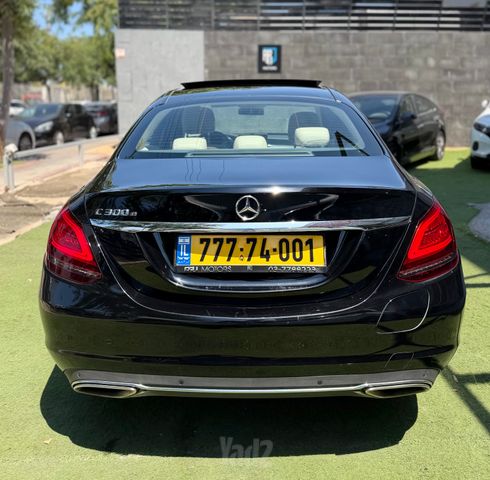 מרצדס-בנץ C-class