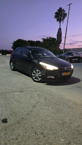 יונדאי i20