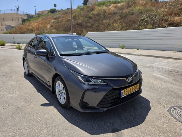 מודעת רכב טויוטה קורולה
