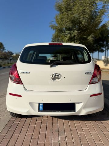 יונדאי i20